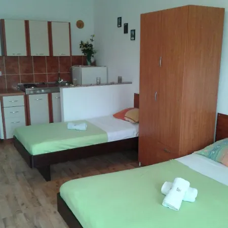 Apartman Ivana - Nice And Comfy Nin